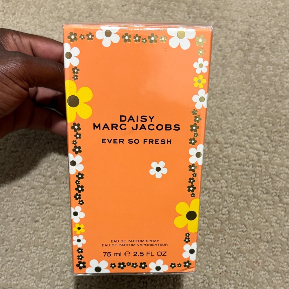 Marc Jacobs Daisy Ever So Fresh - Orange Floral Box